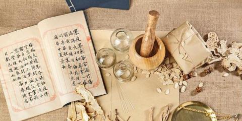 喝紅酒養(yǎng)生要講究方法 過量飲用只會(huì)損傷身體